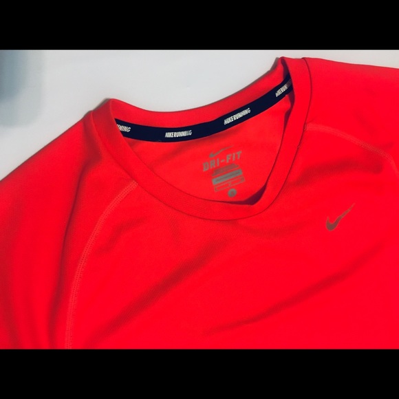 Nike Men’s Dry Running Miler T-shirt; Size: S - Picture 6 of 8